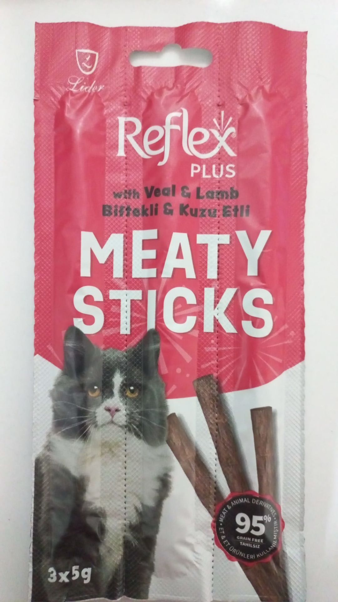 Reflex Plus Meaty Sticks Biftekli ve Kuzu Etli Kedi Ödül Çubuk (3x5gr) 15 gr (stt:06/2026)