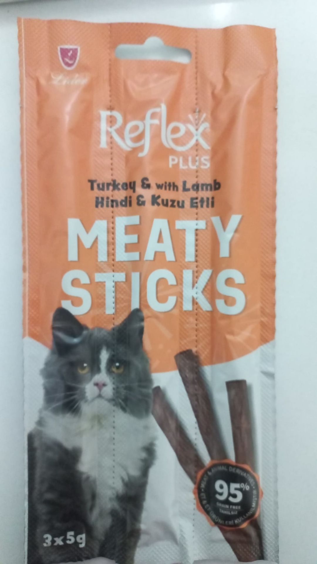 Reflex Plus Meaty Sticks Hindili ve Kuzu Etli Kedi Ödül Çubuk (3x5gr) 15 gr (stt:06/2026)